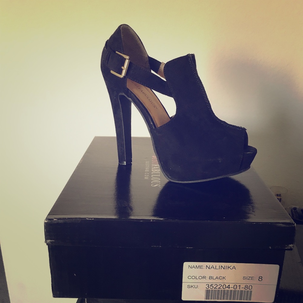 Black platforms
